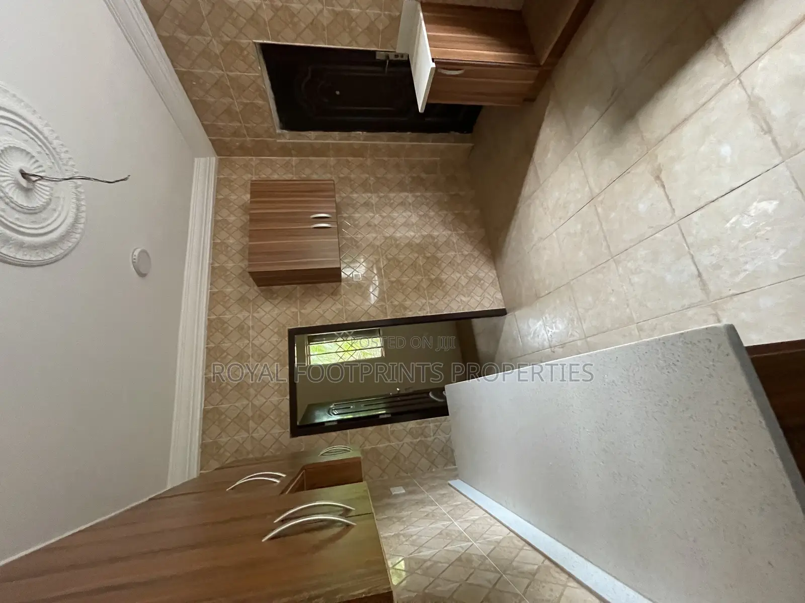 3bdrm House in Oyarifa for rent