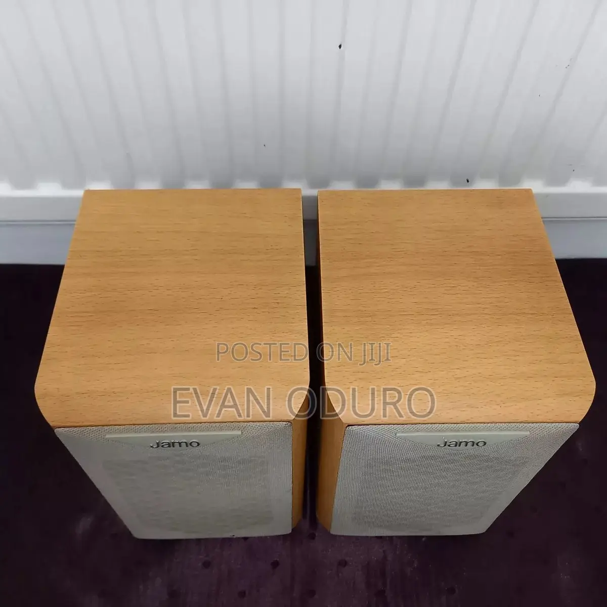 Powerful Jamo Surround Speakers Ur AV or Sound System 8 Ohm