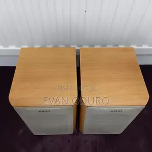 Powerful Jamo Surround Speakers Ur AV or Sound System 8 Ohm
