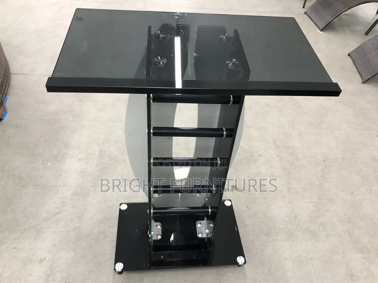 Glass Pulpit