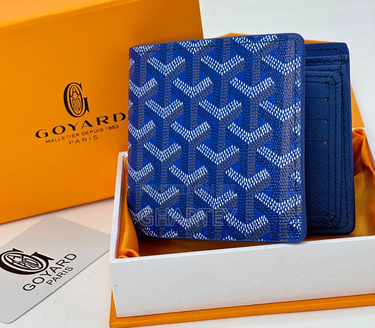 Fashionable Leather Goyard Wallet in Colors Displayed