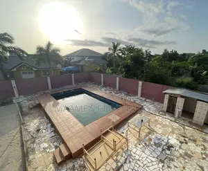 10bdrm Mansion in Pokuase for sale