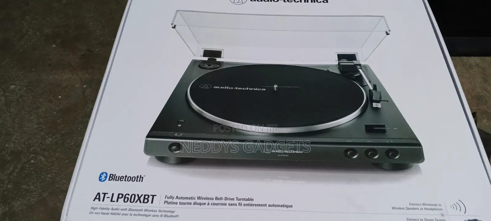 Audio Techica at-Lp60xbt- Bluetooth Turntable Automatic