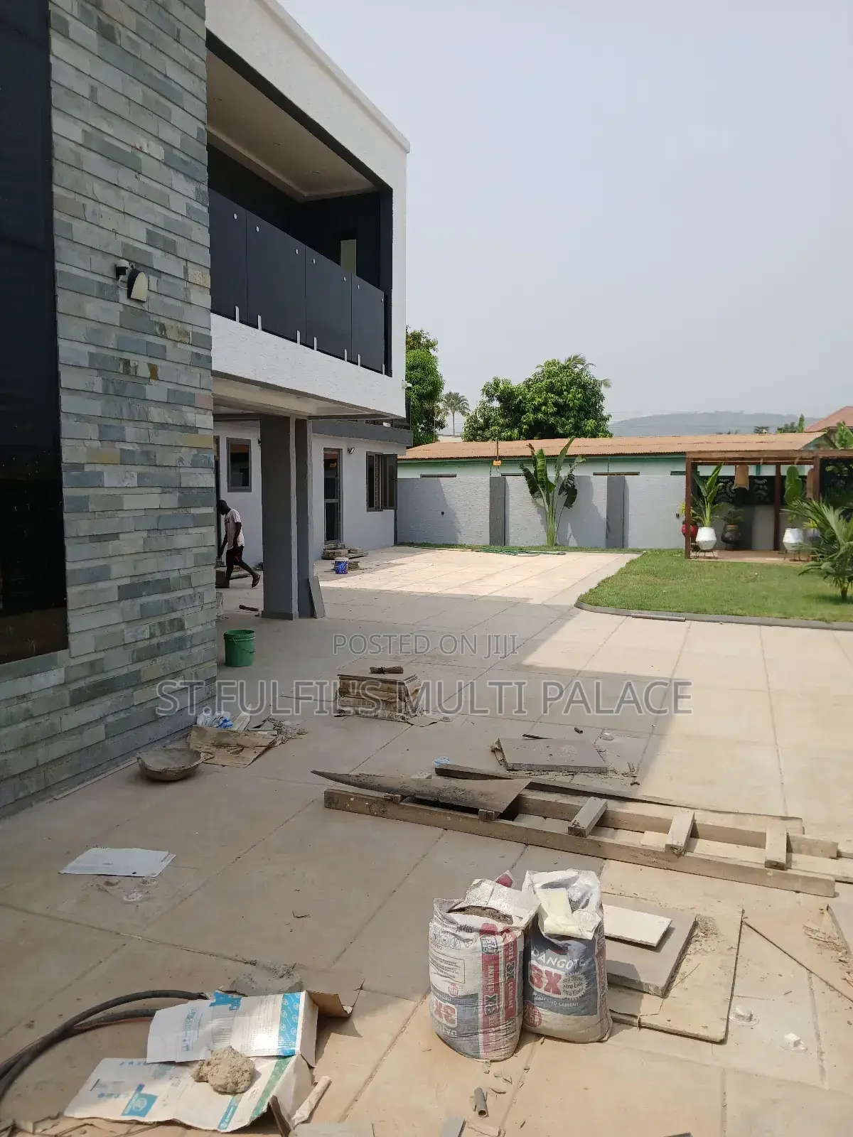 Furnished 6bdrm House in Abokobi, Adenta for sale