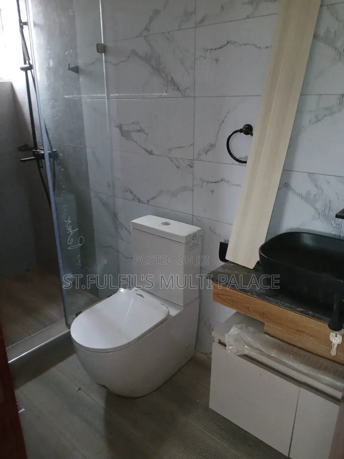 Furnished 6bdrm House in Abokobi, Adenta for sale