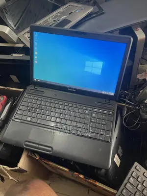 Laptop Toshiba Satellite C665 4GB Intel Core i3 HDD 500GB