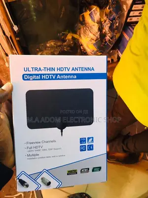 Indoor Antenna With Booster: Cut All Cord Now