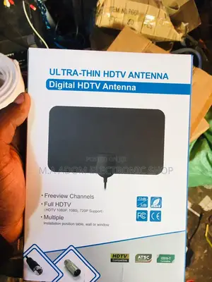 Free TV That Actually Works: Indoor Antenna With Booster