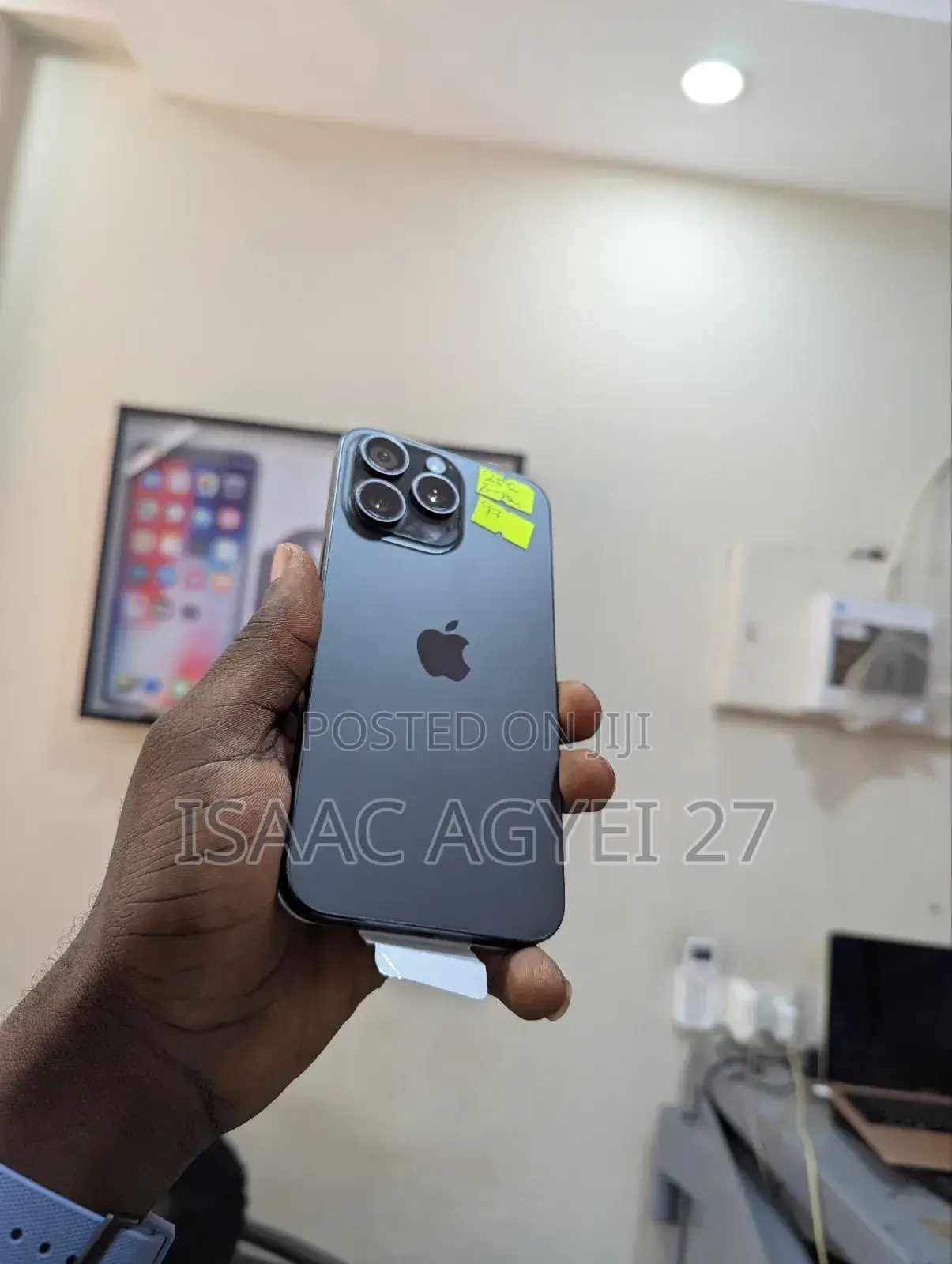 New Apple iPhone 15 Pro Max 256 GB Black