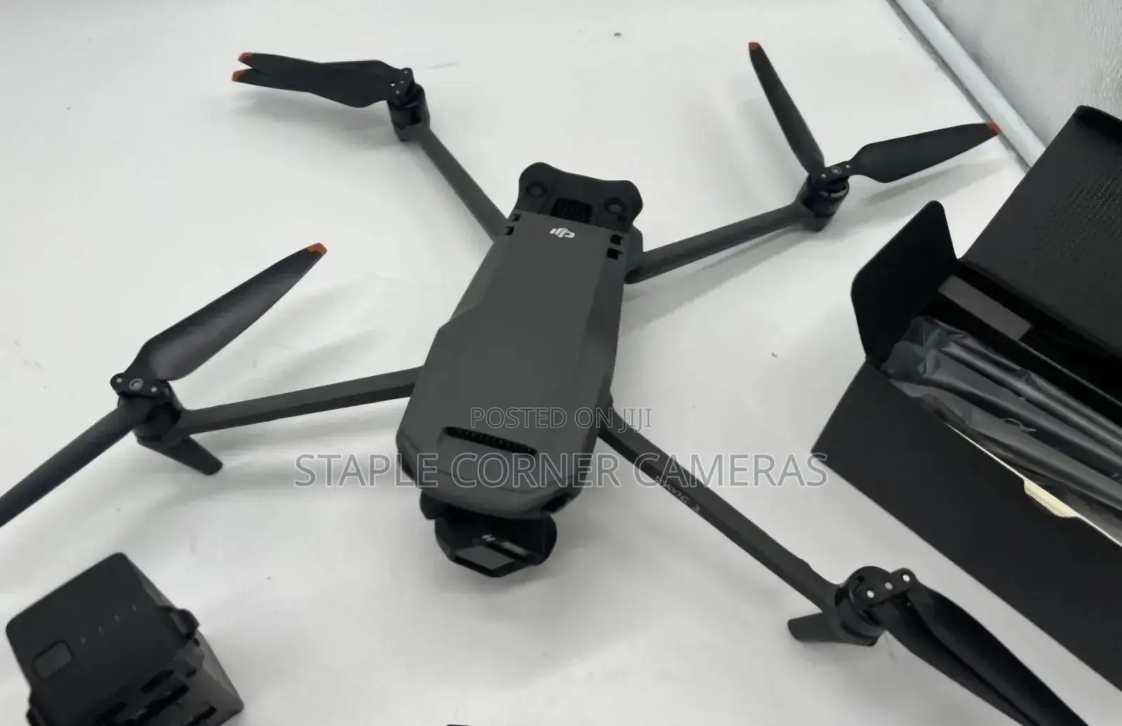 DJI Mavic 3 Fly More Combo
