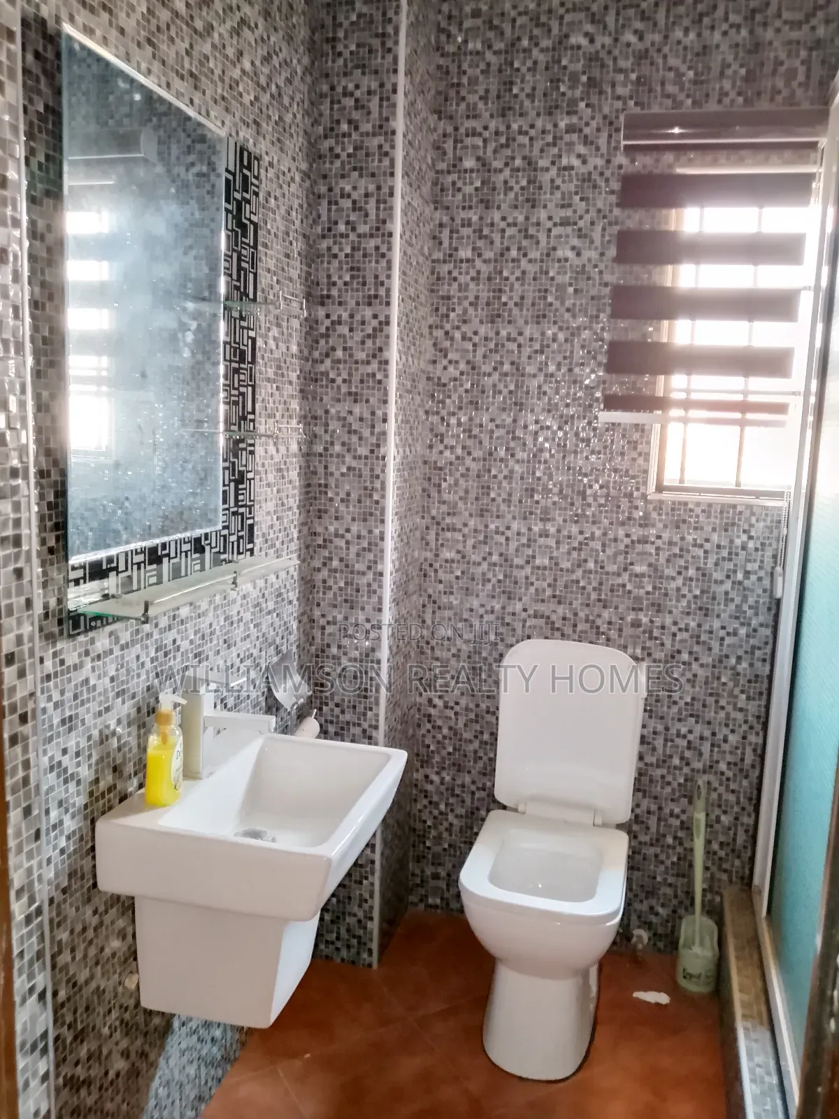 1bdrm Apartment in Spintex Main Road for rent