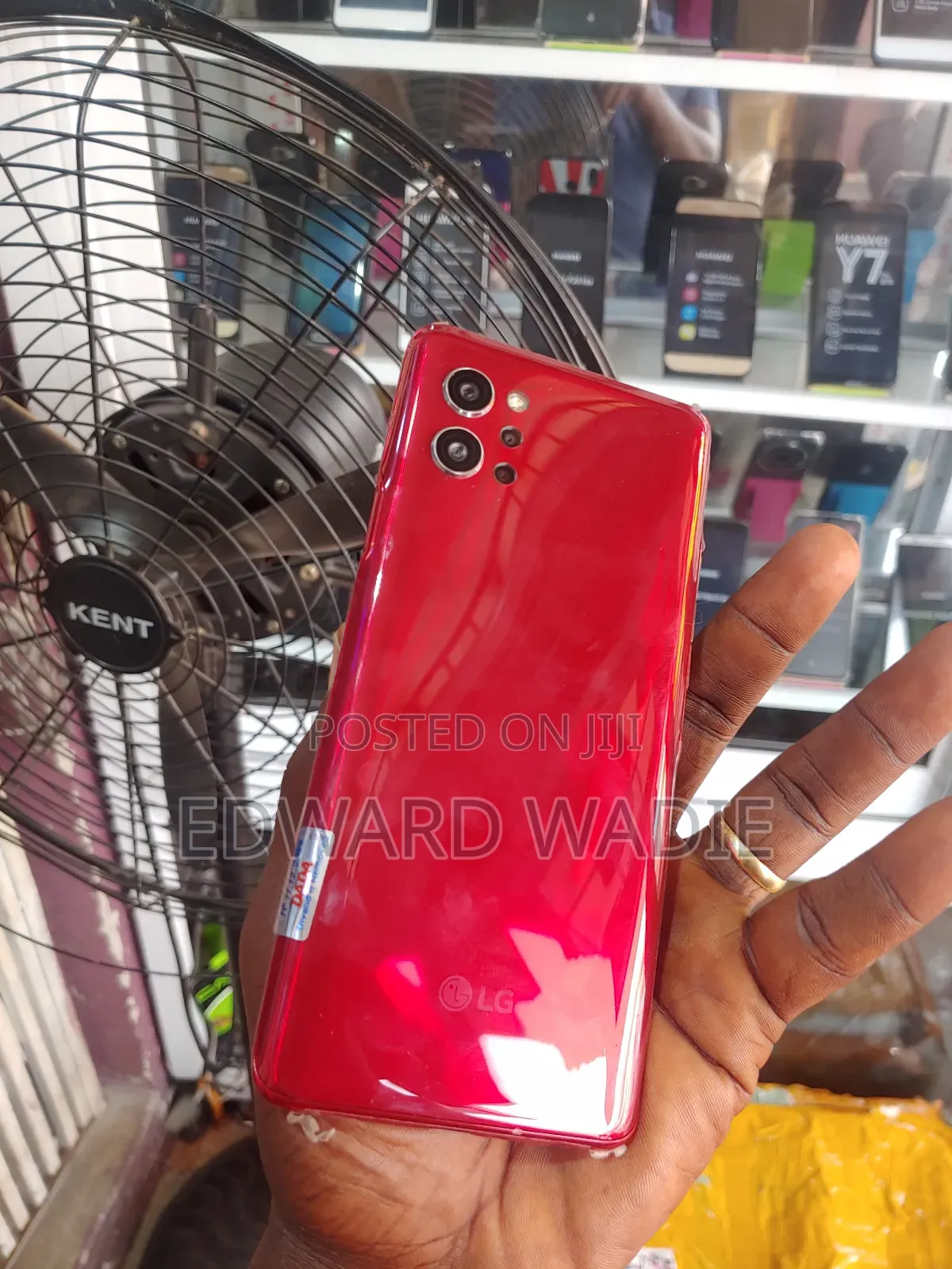 New LG Q92 128 GB Red
