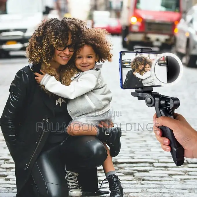 Selfie Light With Handheld Tripod
