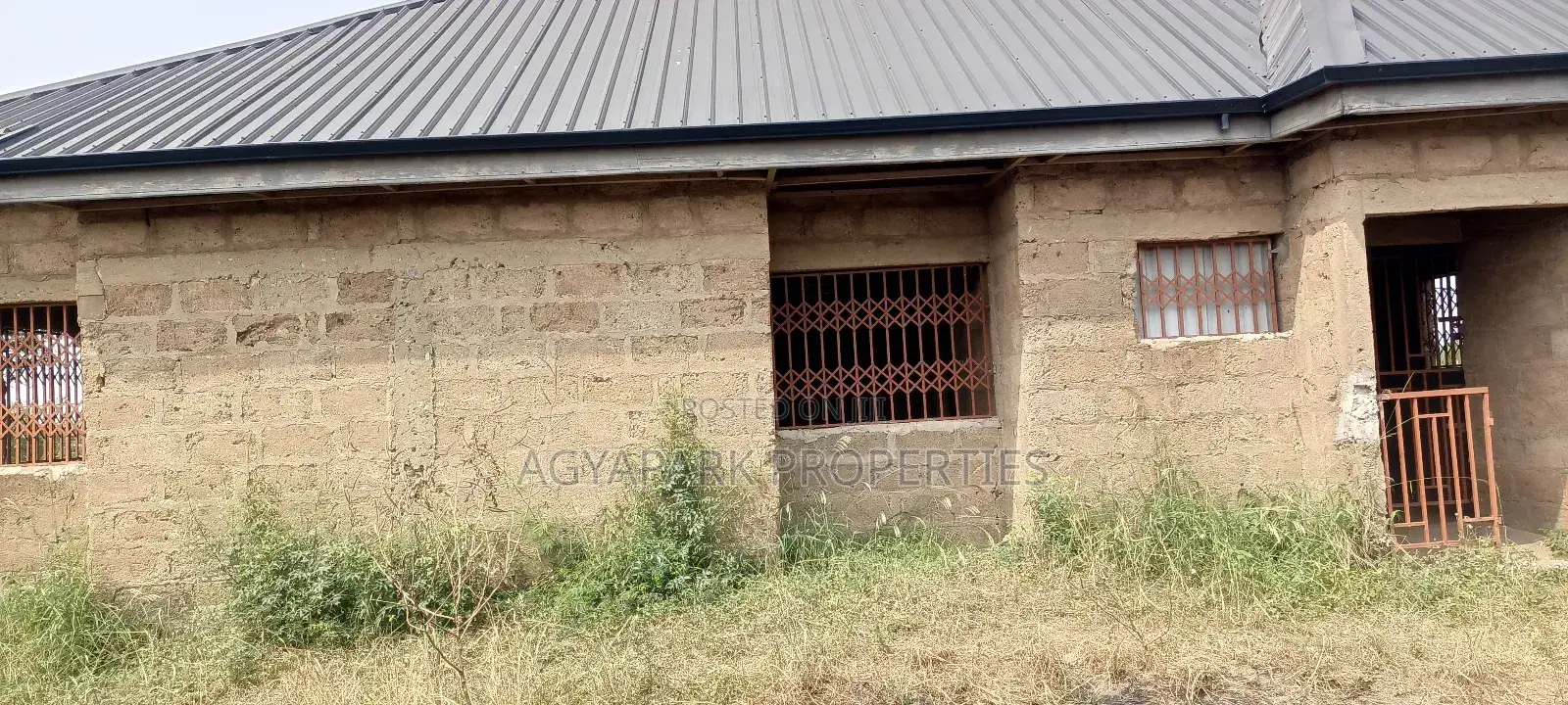 3bdrm House in Amasaman Opah for sale