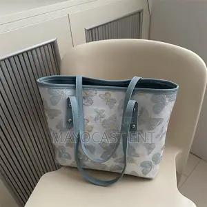 Fashionable Tote Bags