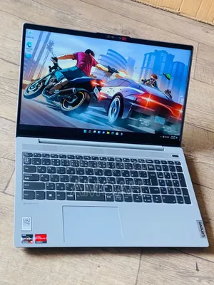Laptop Lenovo IdeaPad 500S 8GB AMD Ryzen 5 SSD 256GB