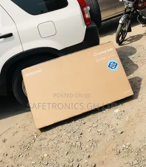 Neatly Boxed Samsung 43 Inch DU70 Smart UHD Led Tv