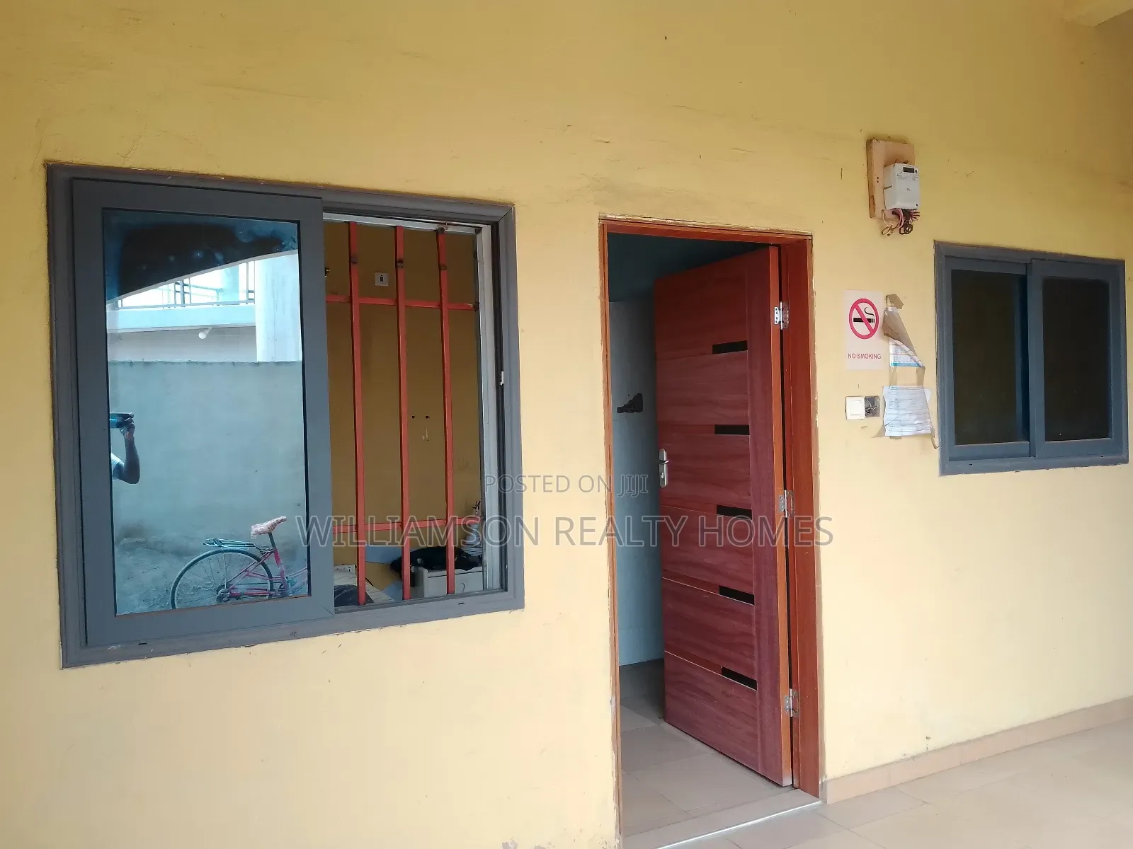 1bdrm Apartment in Hfc Estate Area, Spintex for rent