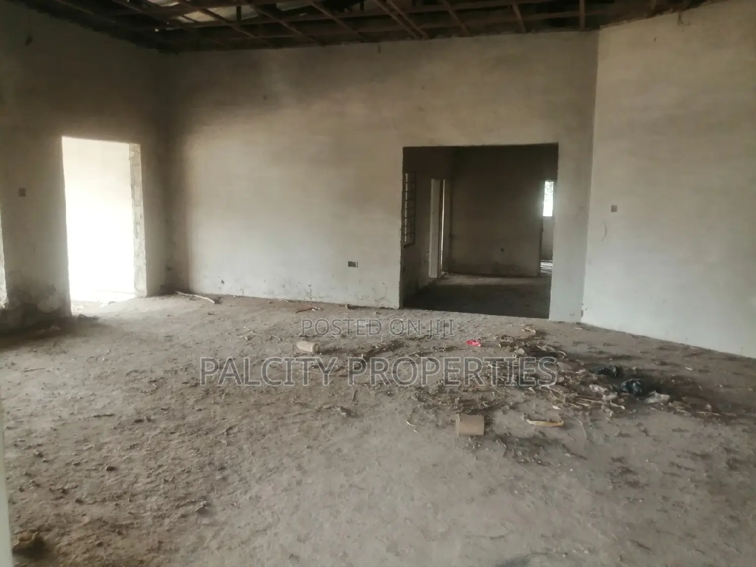 4bdrm House in Oduom Behind St, Kumasi Metropolitan for sale