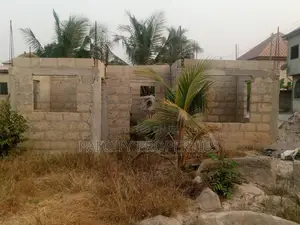 3bdrm House In Duase Behind Garden City University For Sale