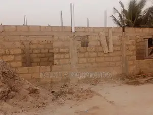 3bdrm House In Duase Behind Garden City University For Sale