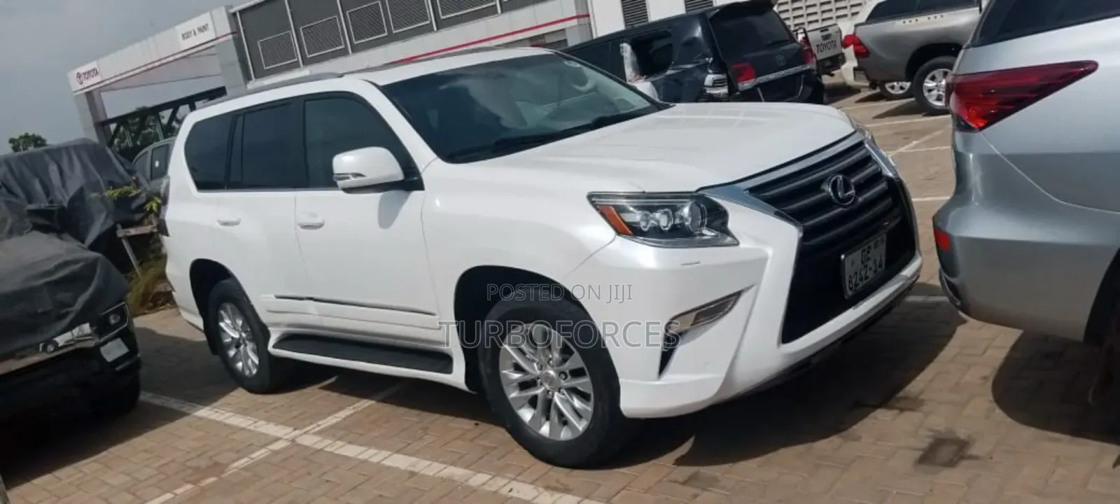 Lexus GX 460 Luxury 2014 White