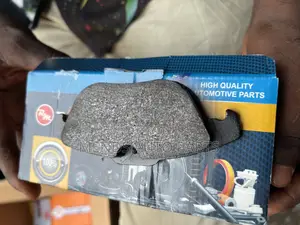 Mercedes Benz C250 Back Brake Pads