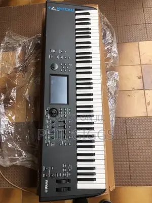 Yamaha Modx7 +