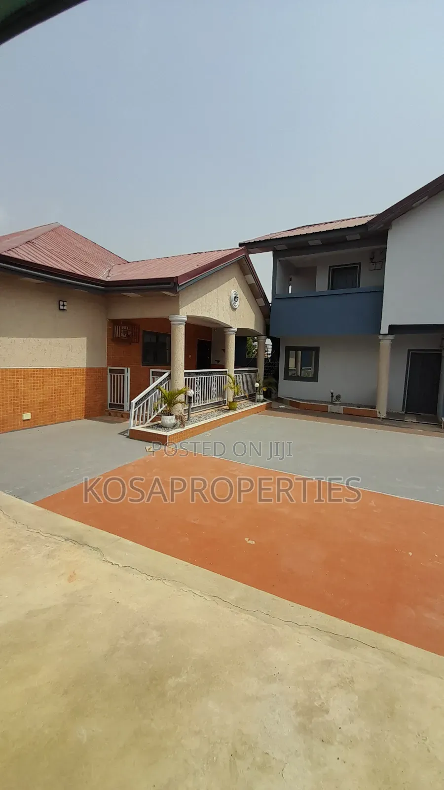 6bdrm House in Amanfrom Peace Town, Kasoa for sale
