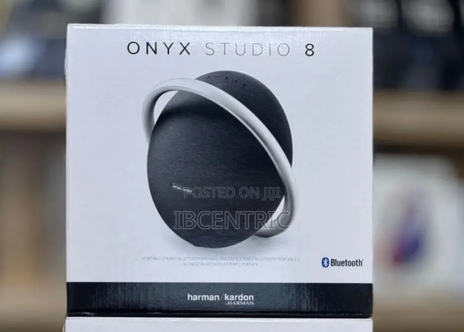 Onyx Studio 8