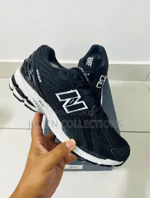 New Balance 1906 Black and White