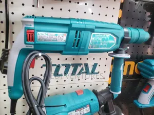 Total 800W Rotary Hammer - 2 Chucks