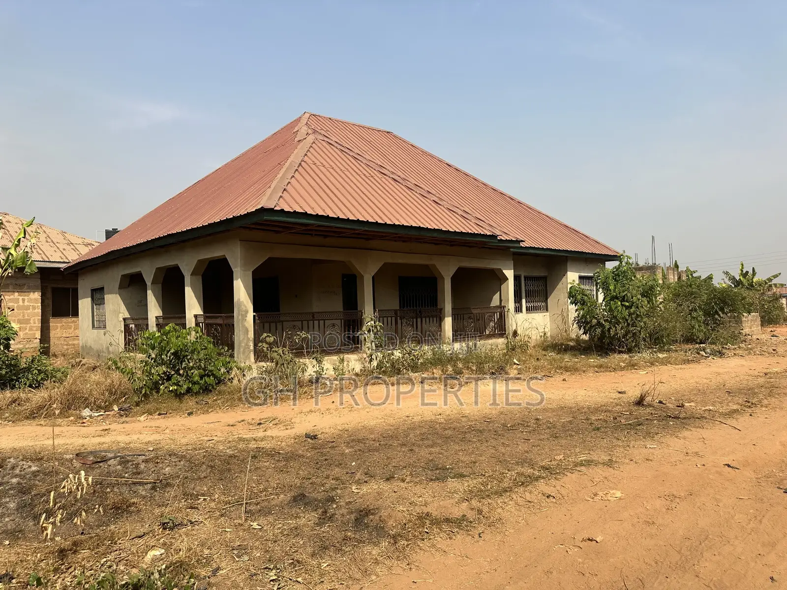 4bdrm Apartment in Sokoban,Aboabo., Kumasi Metropolitan for sale