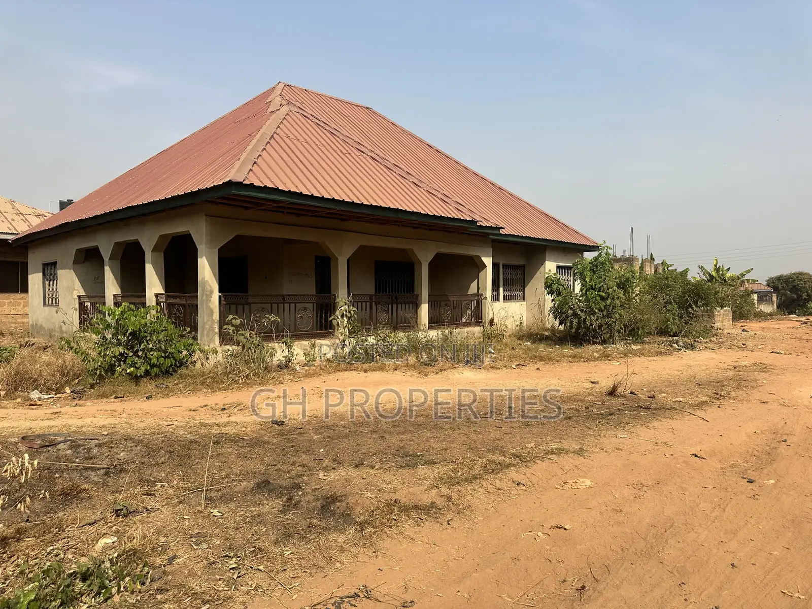 4bdrm Apartment in Sokoban,Aboabo., Kumasi Metropolitan for sale