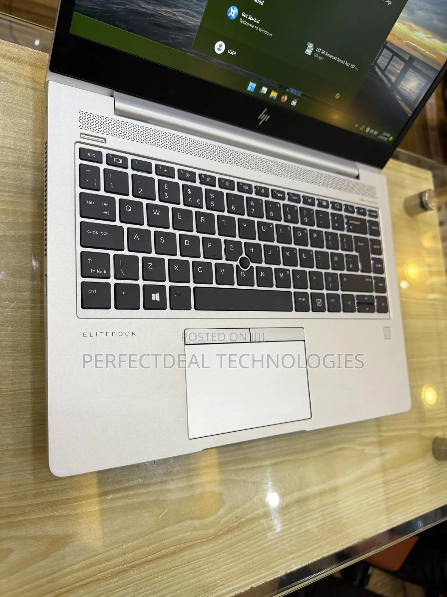 New Laptop HP EliteBook 745 G5 8GB AMD Ryzen 5 SSD 256GB