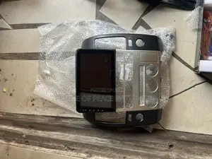Nissan Pathfinder 2006 Carplay and Android Screen 4+32GB