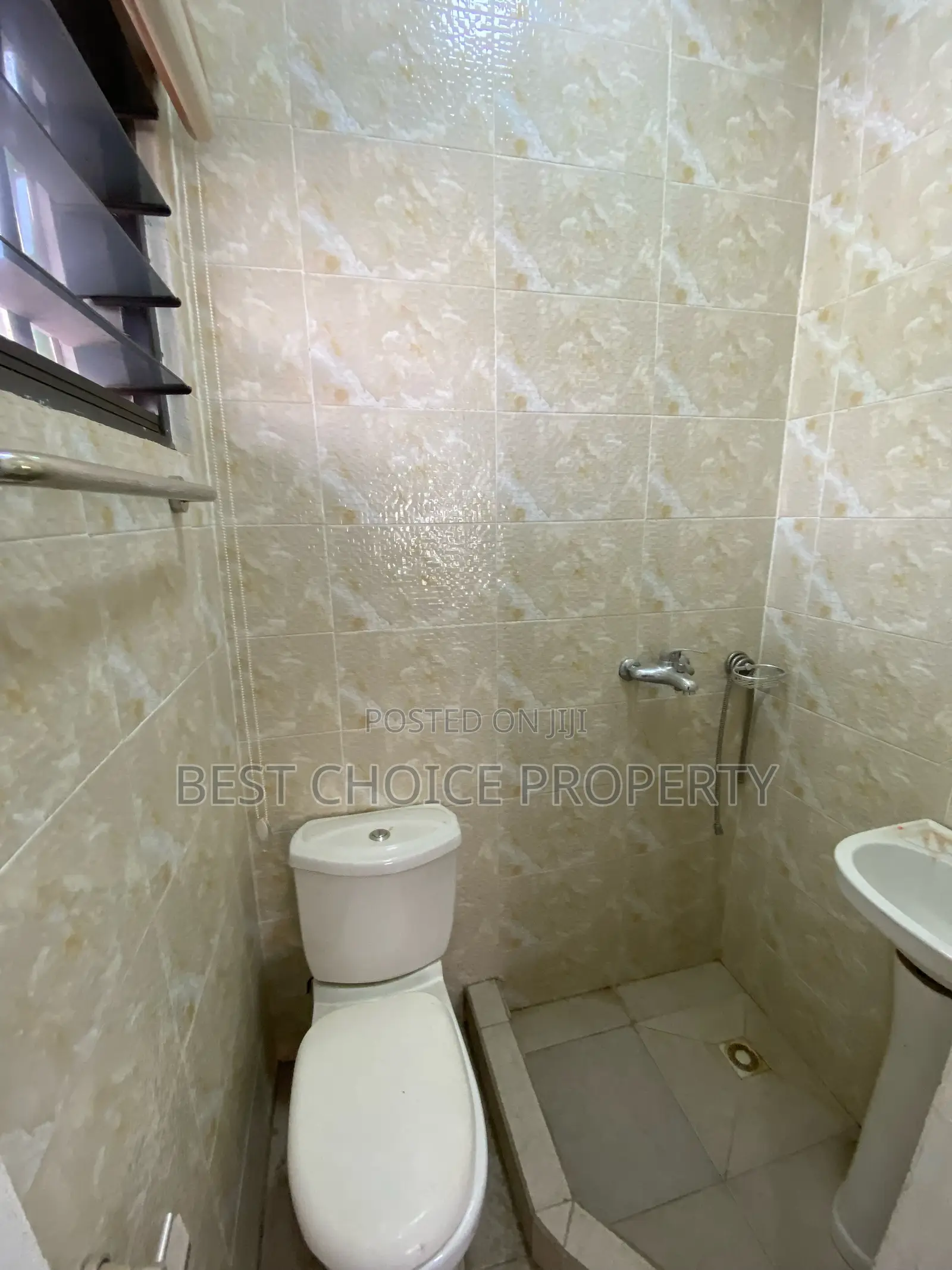 3bdrm Apartment in Adenta for rent