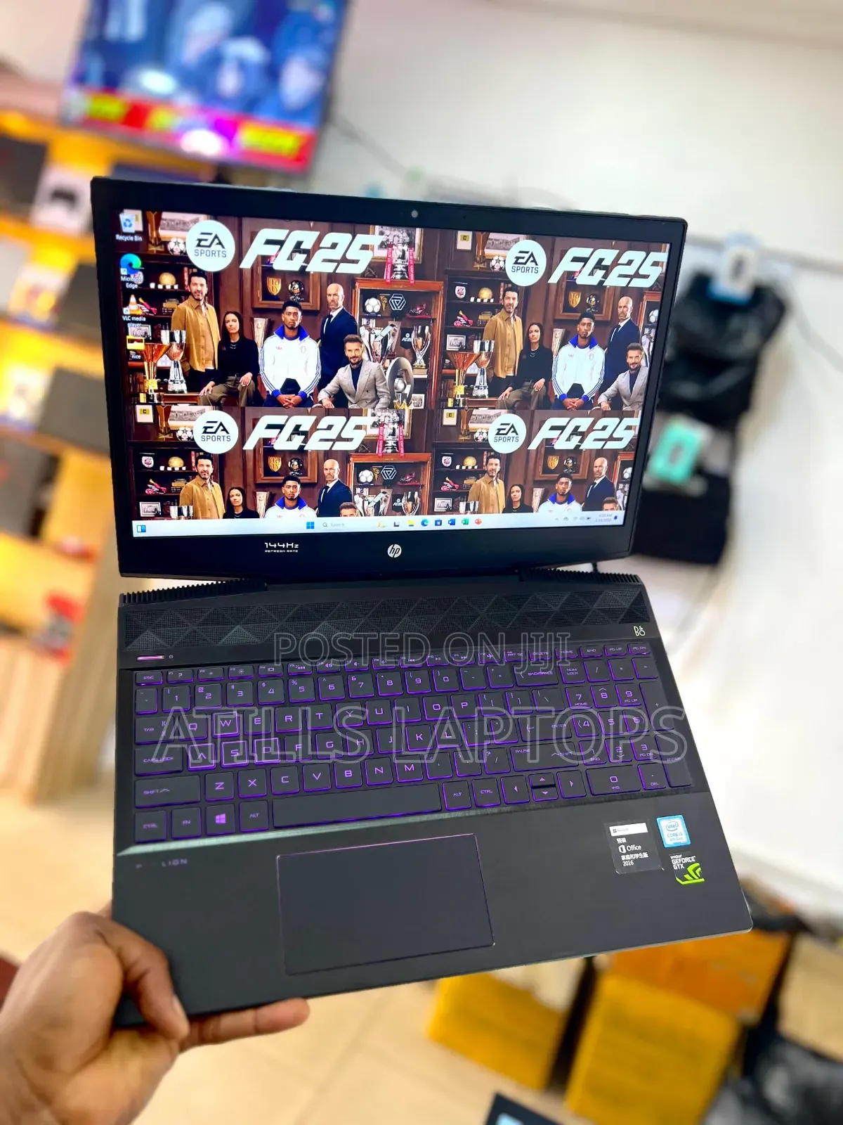 Laptop HP Pavilion Gaming Laptop 15-Dk2xxx 16GB Intel Core I5 SSD 1.5T