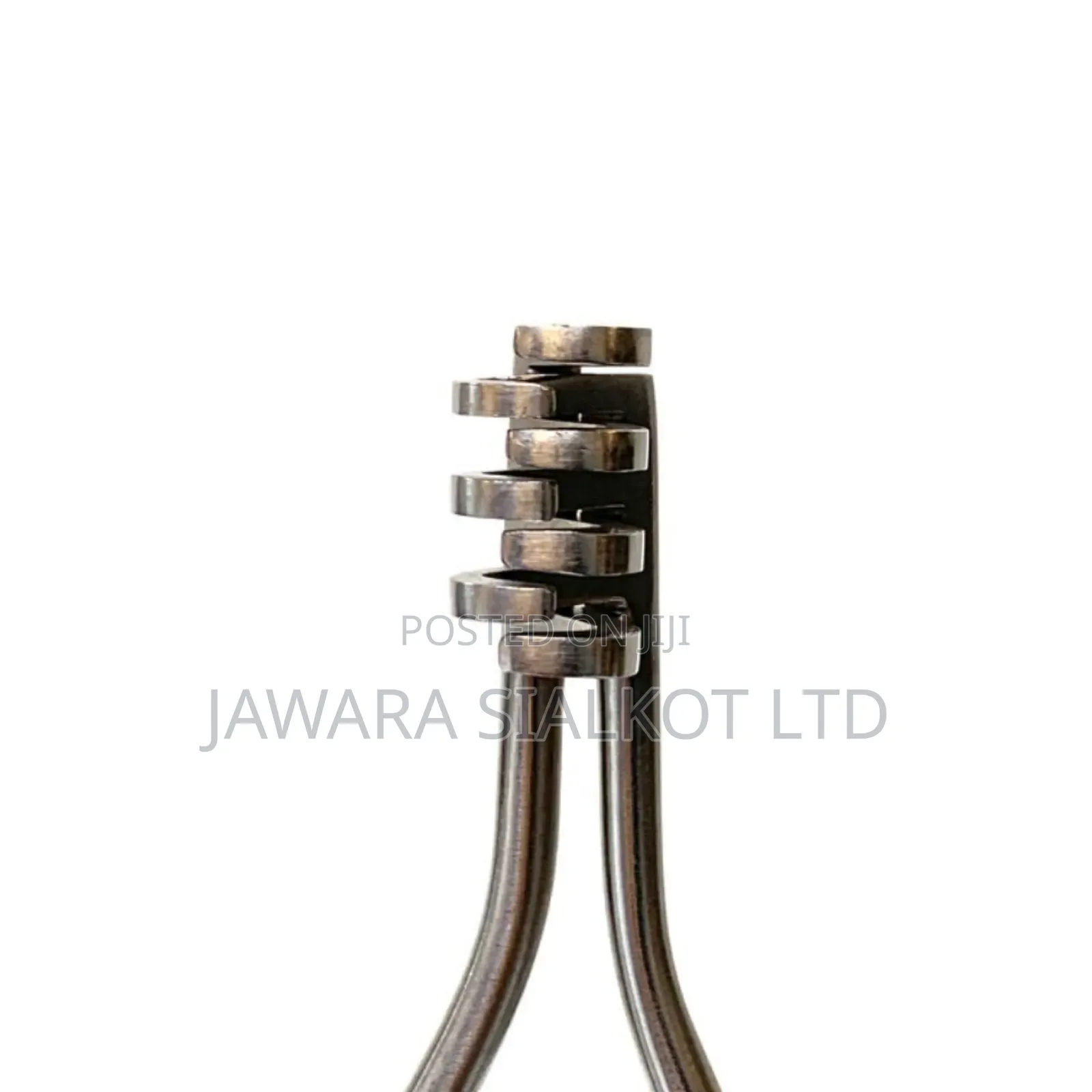 Self Retaining Retractor