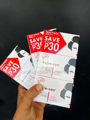 Kojie. San Skin Lighting Soap 3 in 1
