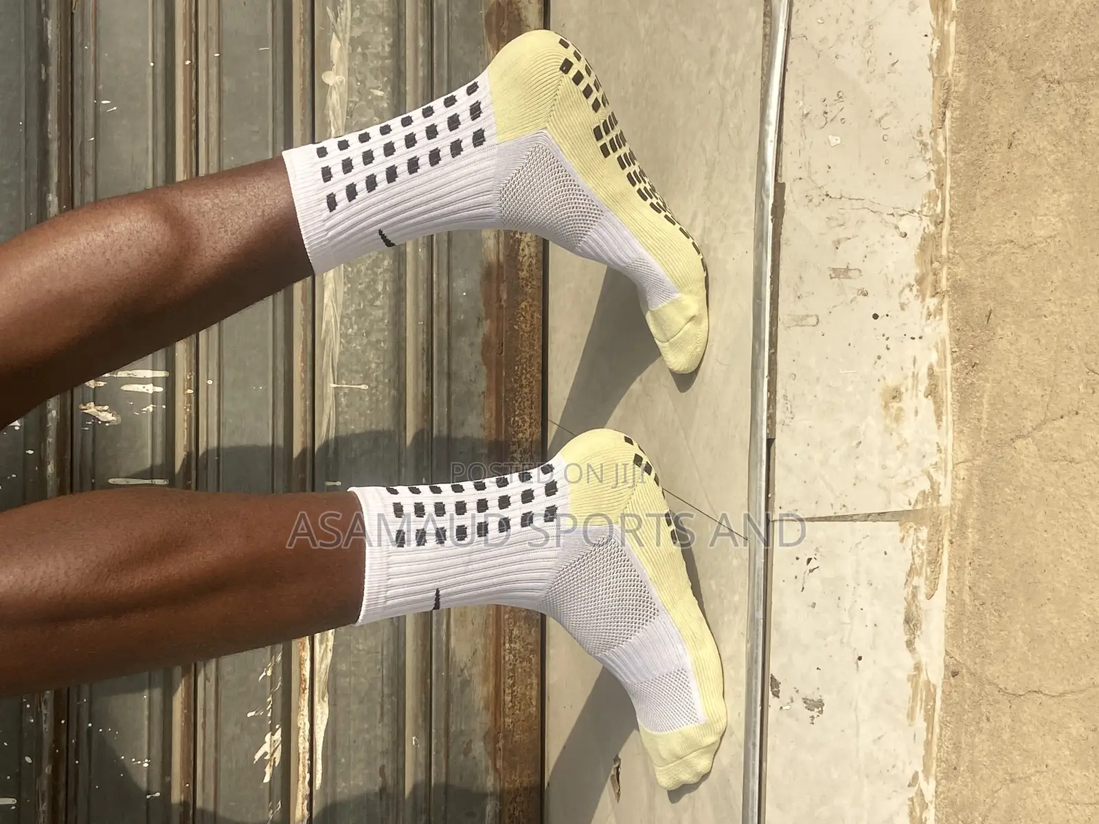 Original Sports Grip Socks Available at Cool Price