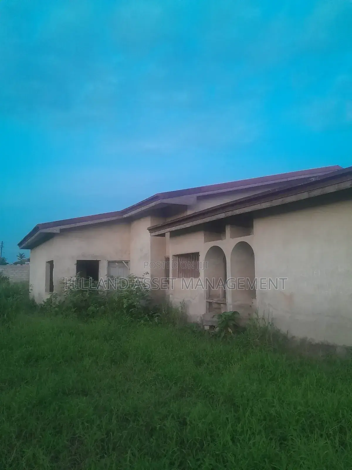 5bdrm House in Anaji Namibia,, Takoradi for sale