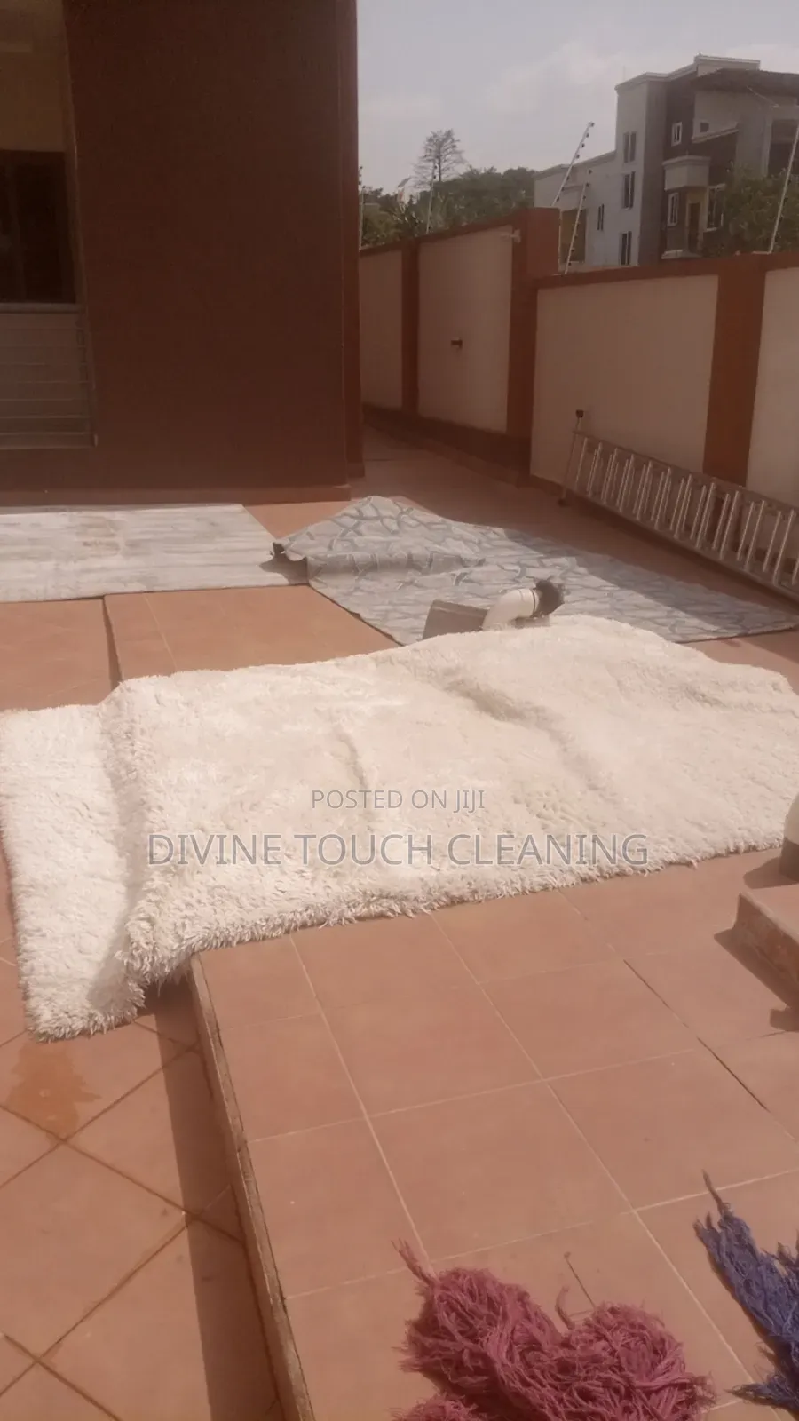 Divine Touch Laundry Services-kaase