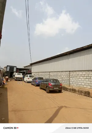 1300 SQM Warehouse for Sale in Tema