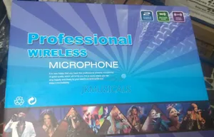 Shure Wireless Microphone System/ Utz