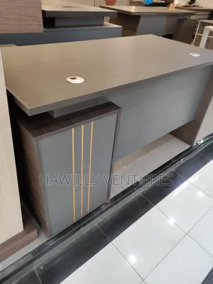 Executive Office Table With Extension