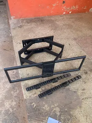Unlock Optimal Viewing: Adjustable TV Mount for 32"-70" TVS