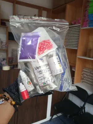 Lipgloss Starter Kit (For Beginners)