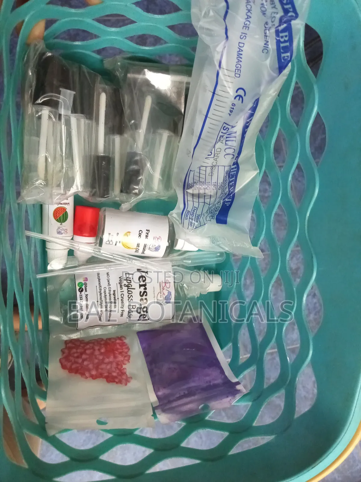 Lipgloss Starter Kit (For Beginners)
