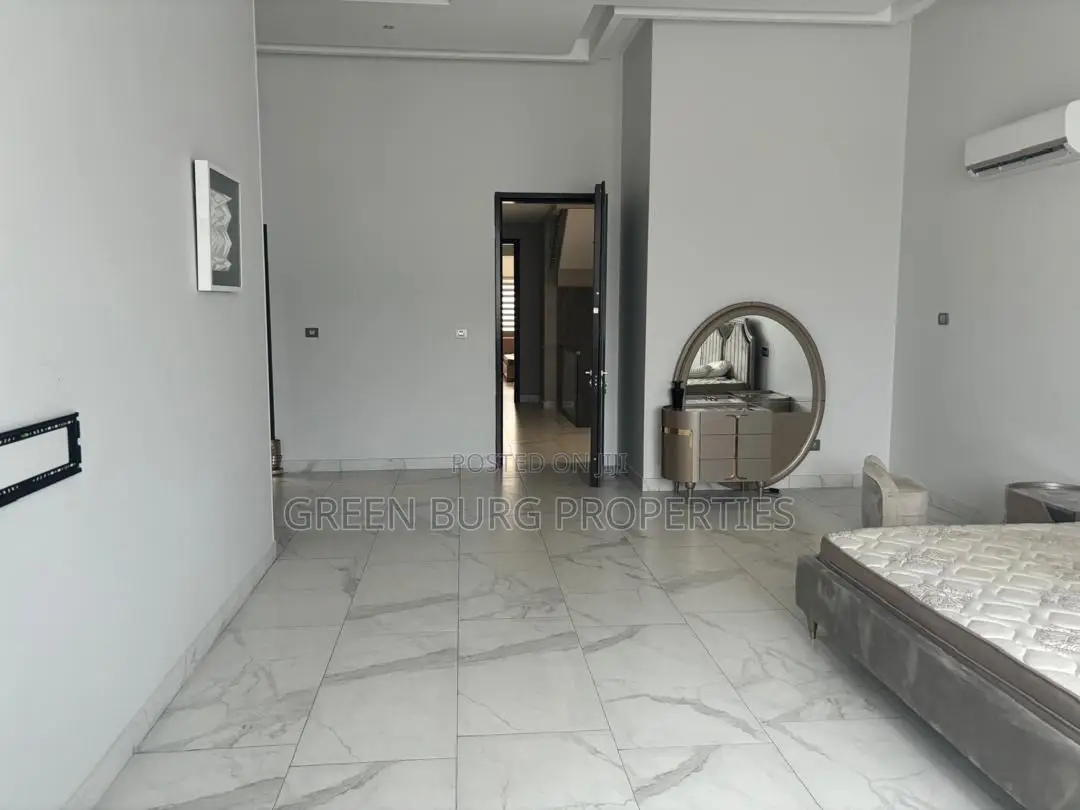 5bdrm House in East Legon for rent
